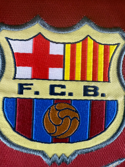 Ronaldinho – Barcelona 2000/01